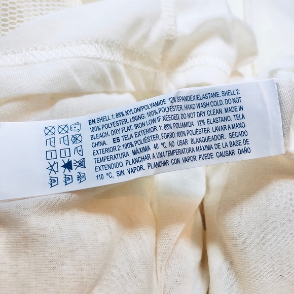 [FOREVER 21] Lace Skater Skirt - Picture 5 of 5